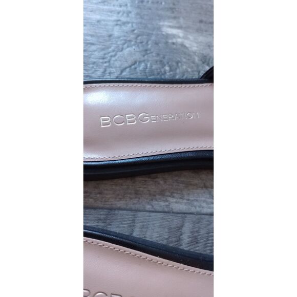 BCBGeneration Women's Size 5M Black Faux Leather Sandals, NWOT - Picture 5 of 6